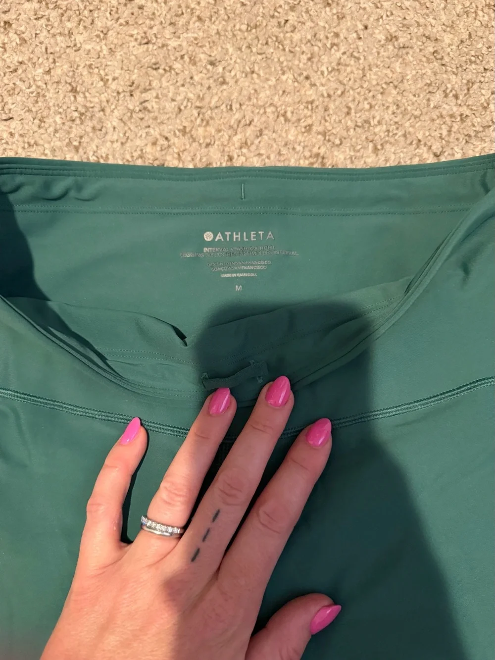 Athleta High-Waist Green Active Leggings 7/8 Length Size Medium